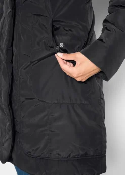 Manteau court légèrement rembourré à capuche