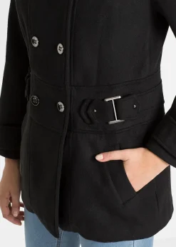 Manteau court, petite stature