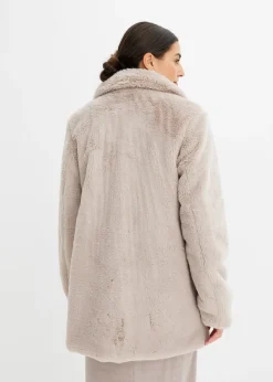 Manteau en peluche