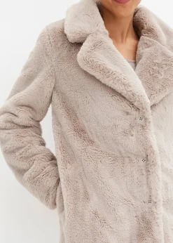 Manteau en peluche