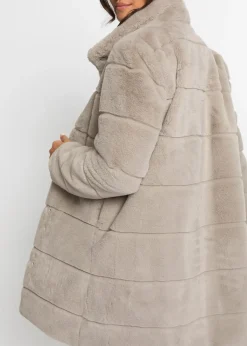 Manteau en tissu peluche