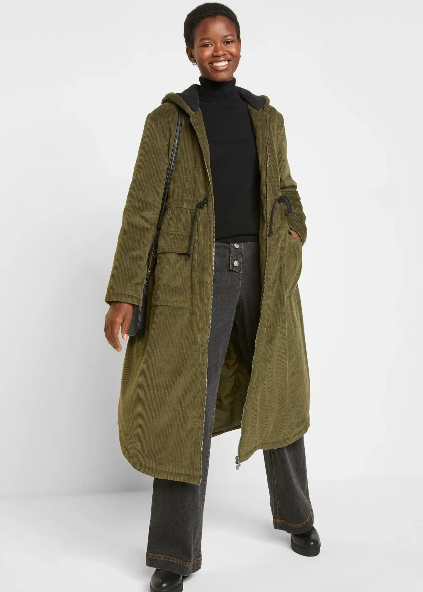 Manteau en velours côtelé 100% coton avec capuche doublée sherpa