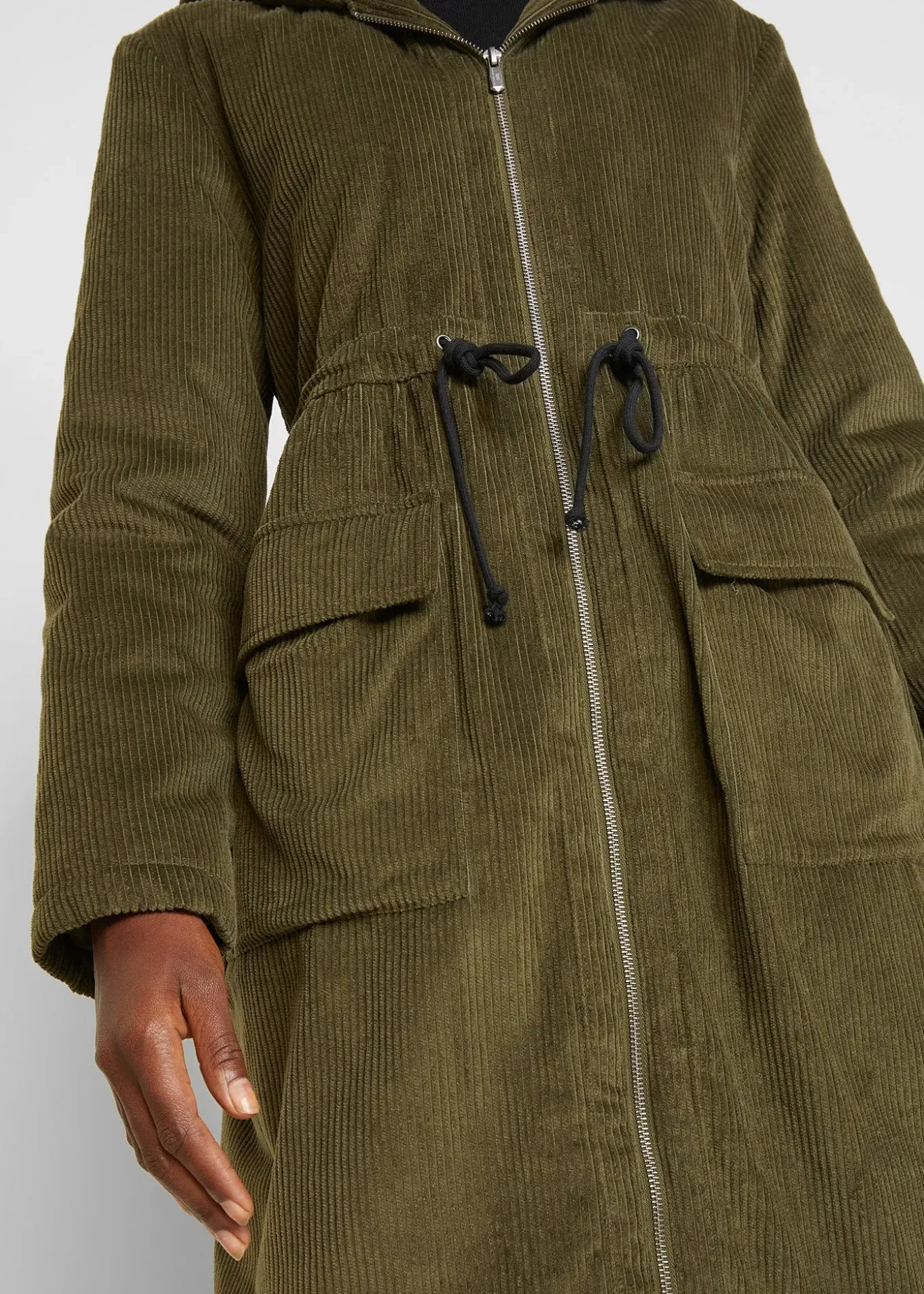 Manteau en velours côtelé 100% coton avec capuche doublée sherpa