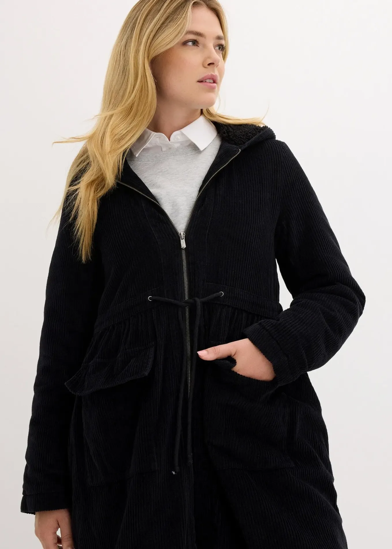 Manteau en velours côtelé 100% coton avec capuche doublée sherpa
