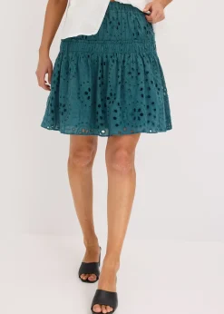 Mini-jupe en broderie anglaise