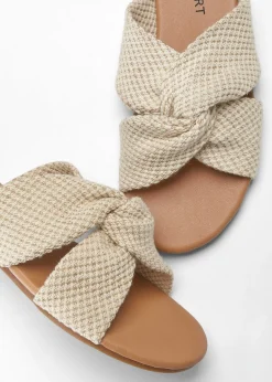 Mules à brides entrelacées