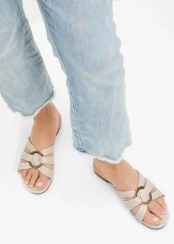 Mules avec anneau décoratif