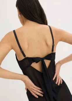 Négligé à dentelle cœurs, sans armatures