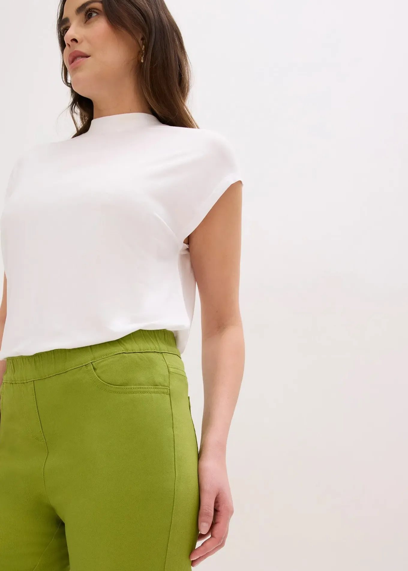 Pantalon 7/8 à taille élastiquée