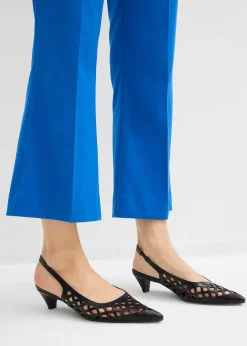 Pantalon 7/8 évasé avec bouton décoratif