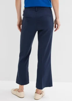 Pantalon 7/8 évasé avec bouton décoratif