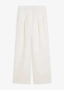 Pantalon avec bouton décoratif