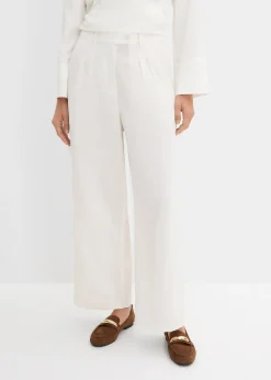 Pantalon avec bouton décoratif