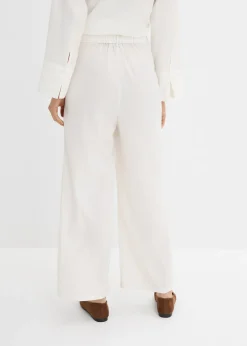 Pantalon avec bouton décoratif