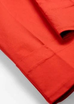 Pantalon chino en coton majoritaire