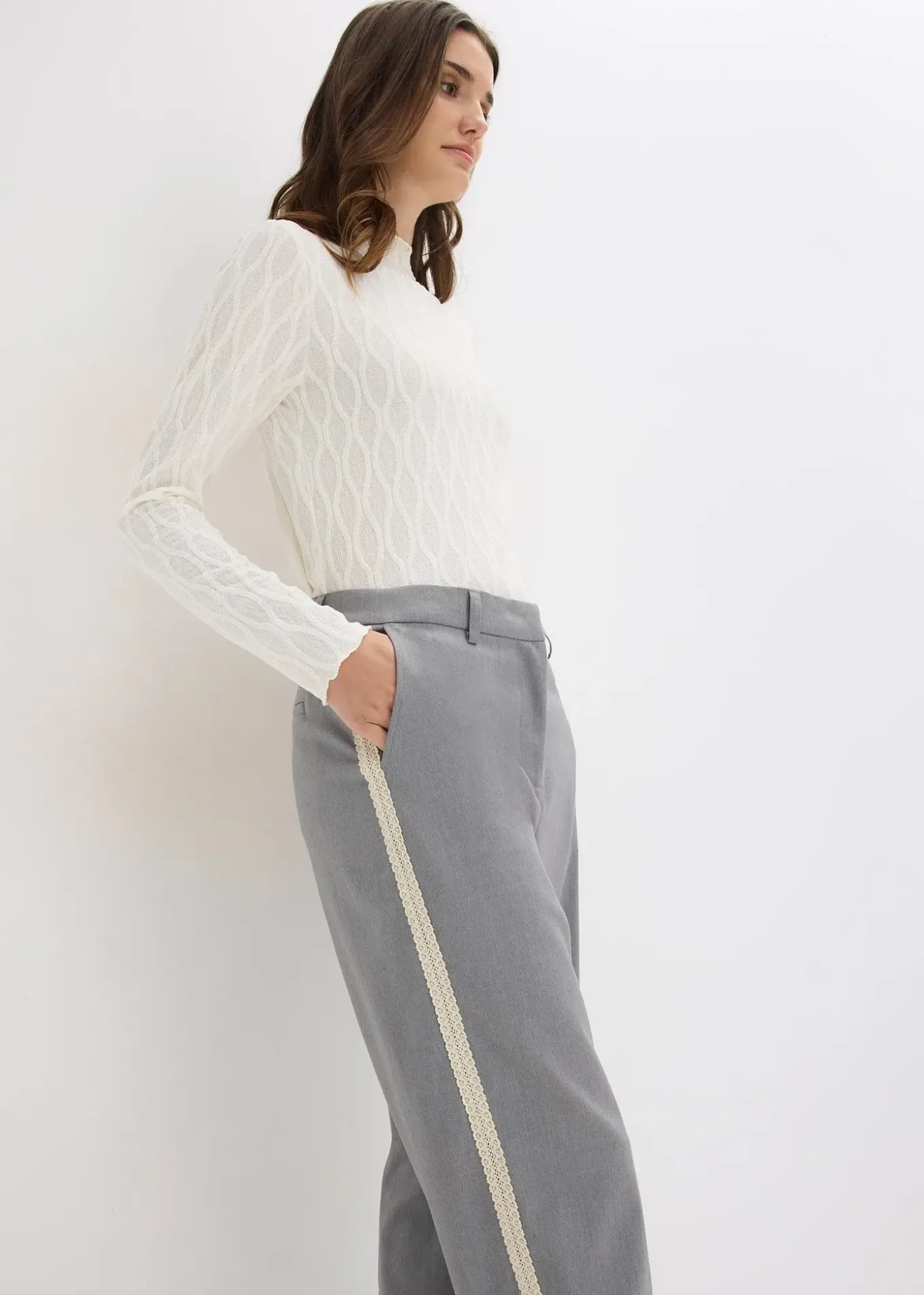 Pantalon de costume à taille confortable