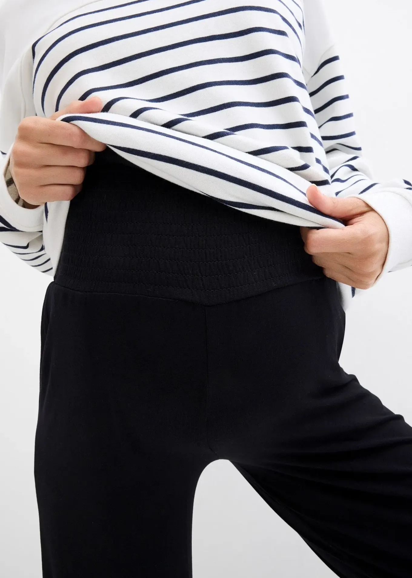 Pantalon de grossesse en jersey, ceinture smockée, coupe droite