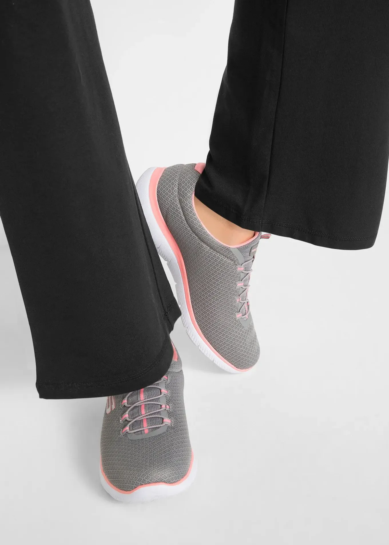 Pantalon de sport en coton, jambes évasées