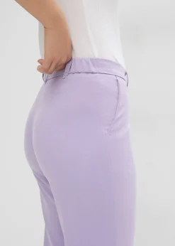 Pantalon de tailleur, coupe flare