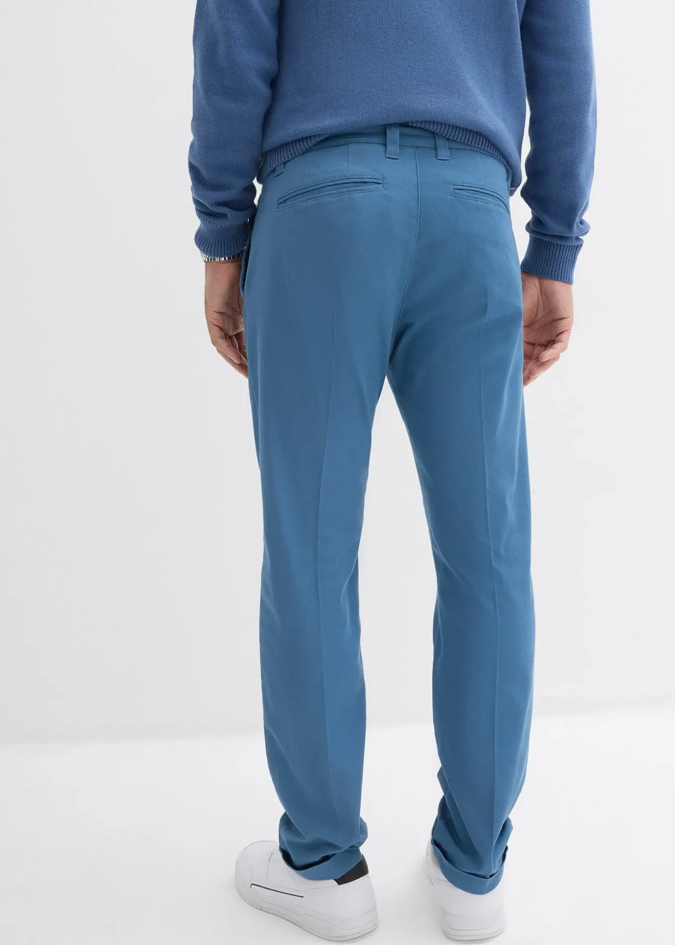 Pantalon droit à pinces en twill de coton, Regular