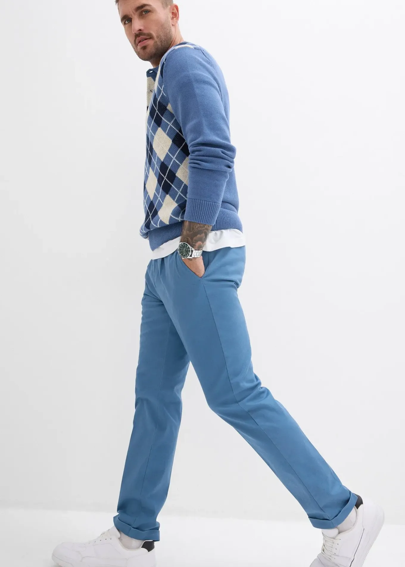 Pantalon droit à pinces en twill de coton, Regular