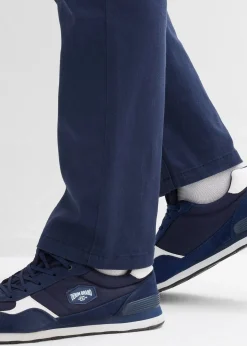 Pantalon droit et extensible, coupe classique