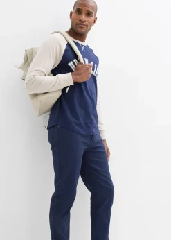 Pantalon droit et extensible, coupe classique