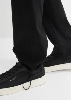 Pantalon droit très extensible à poches cargo zippées, regular