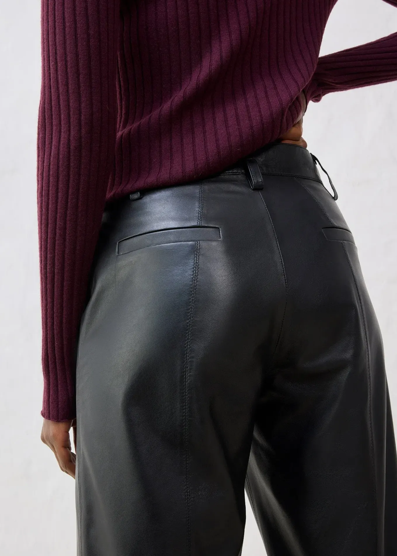 Pantalon en cuir d’agneau nappa