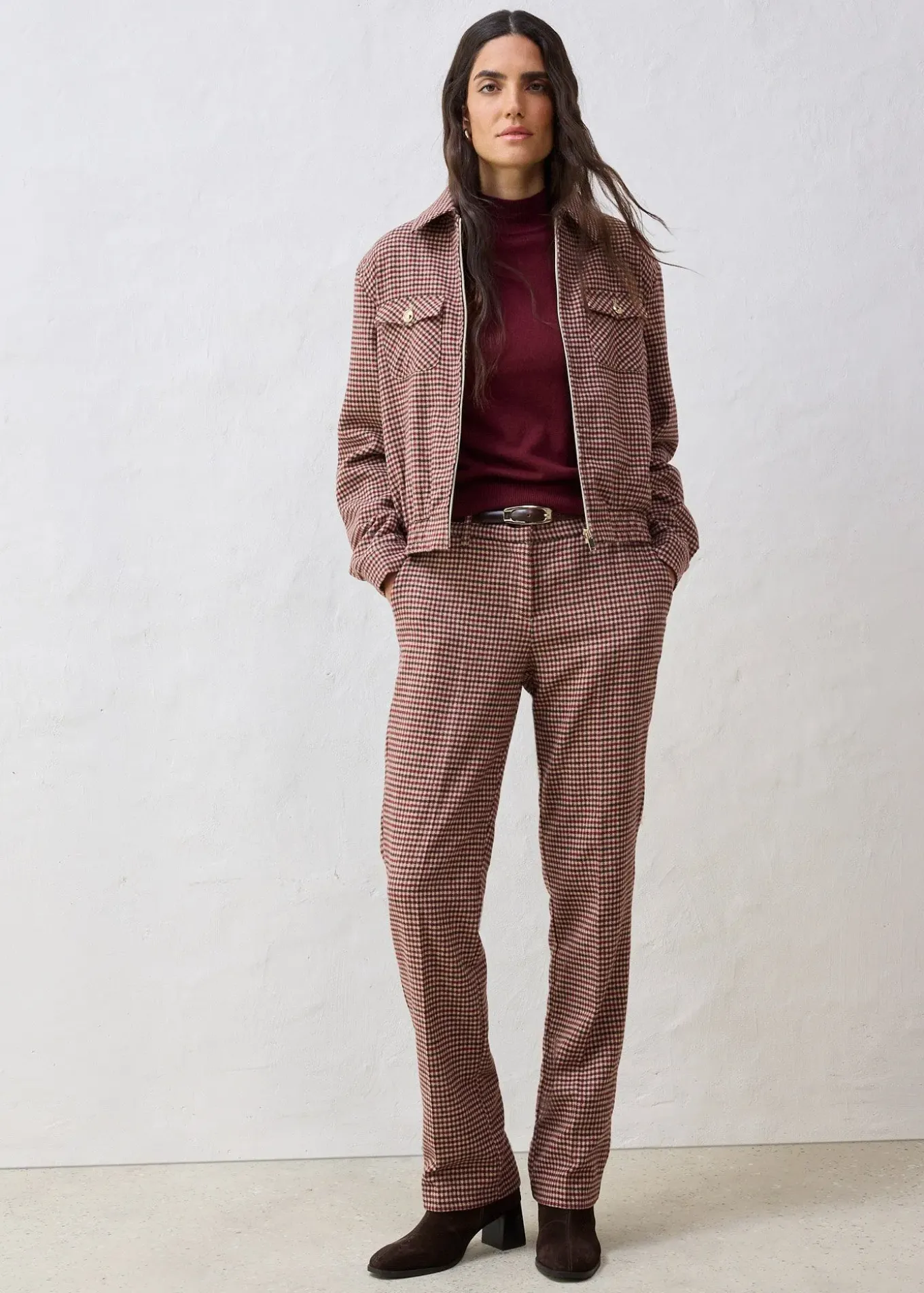 Pantalon en laine majoritaire