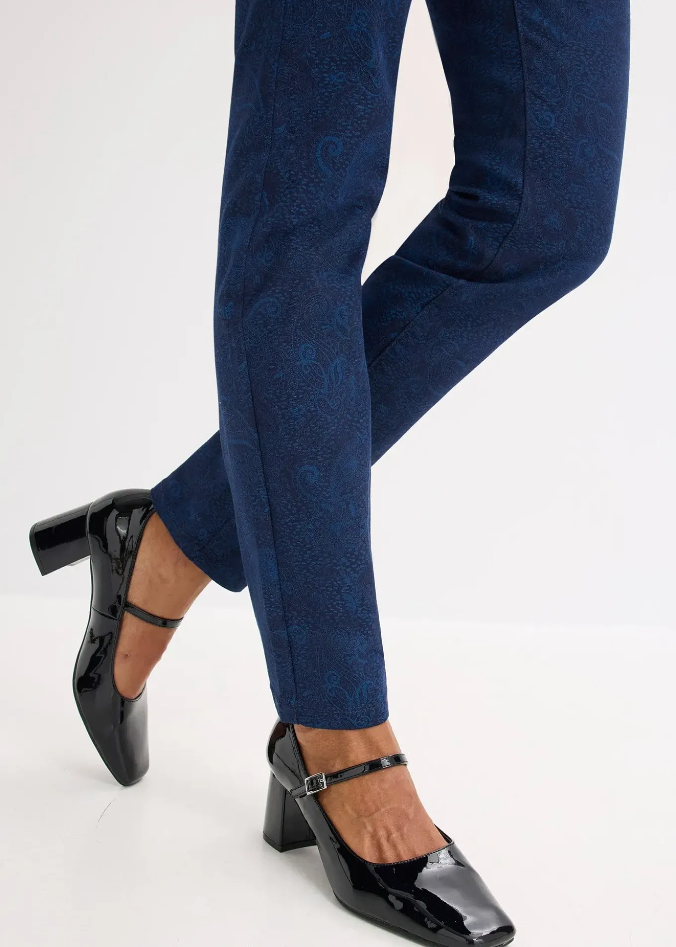 Pantalon en twill à imprimé raffiné