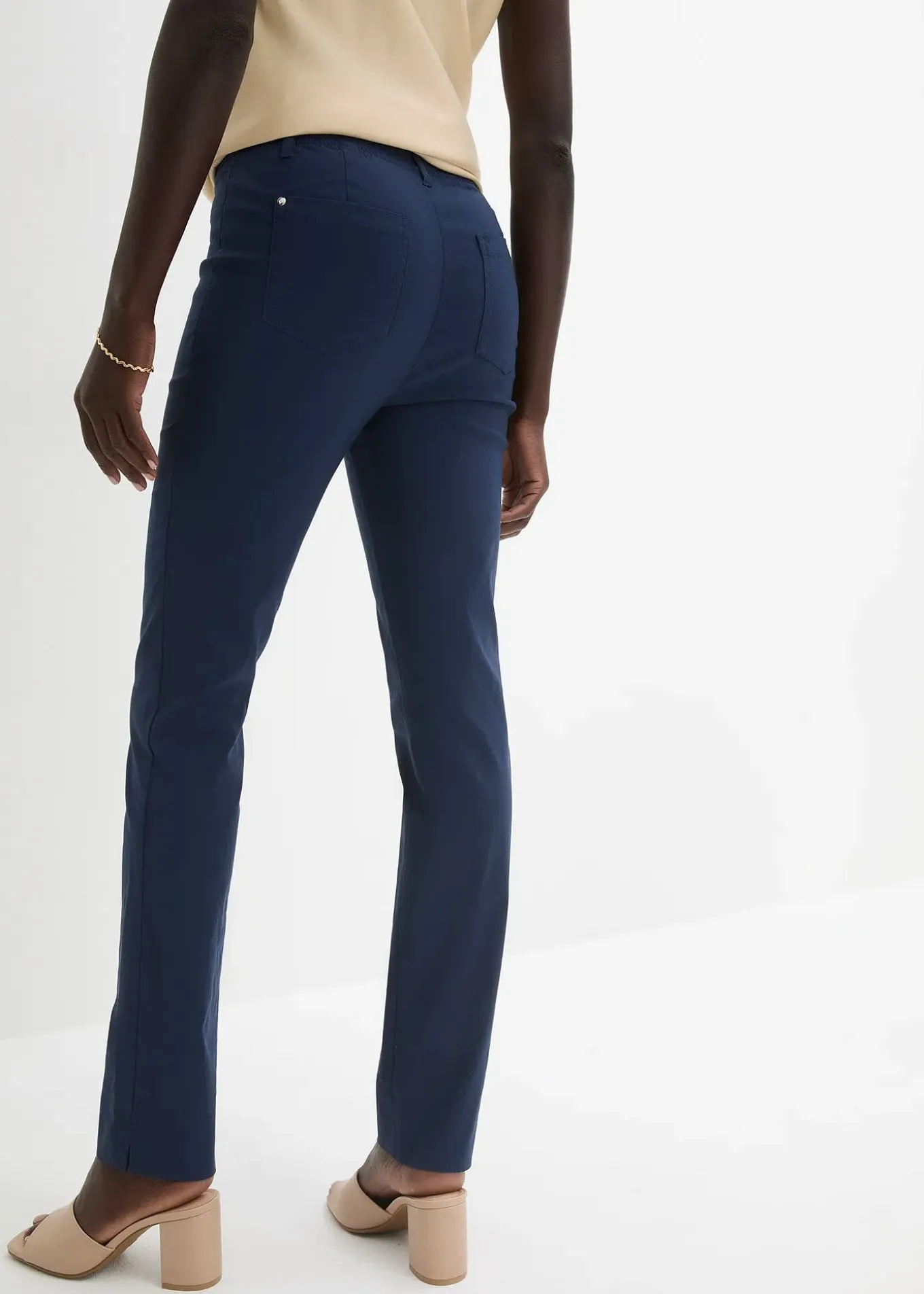 Pantalon extensible à taille entièrement élastiquée