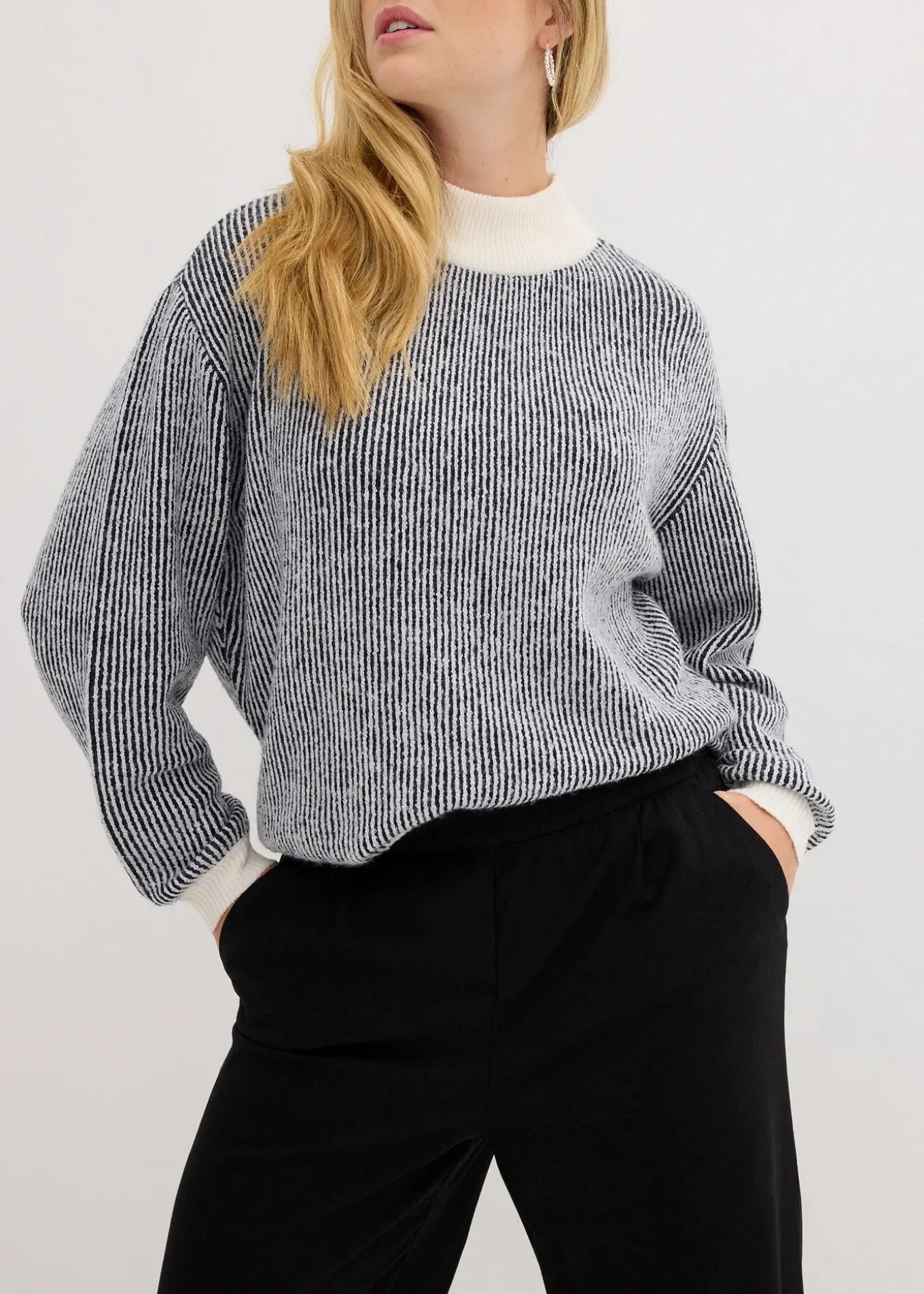 Pantalon large à pinces