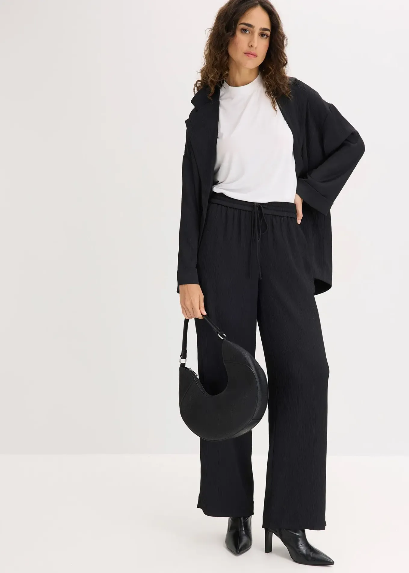 Pantalon large à taille élastiquée