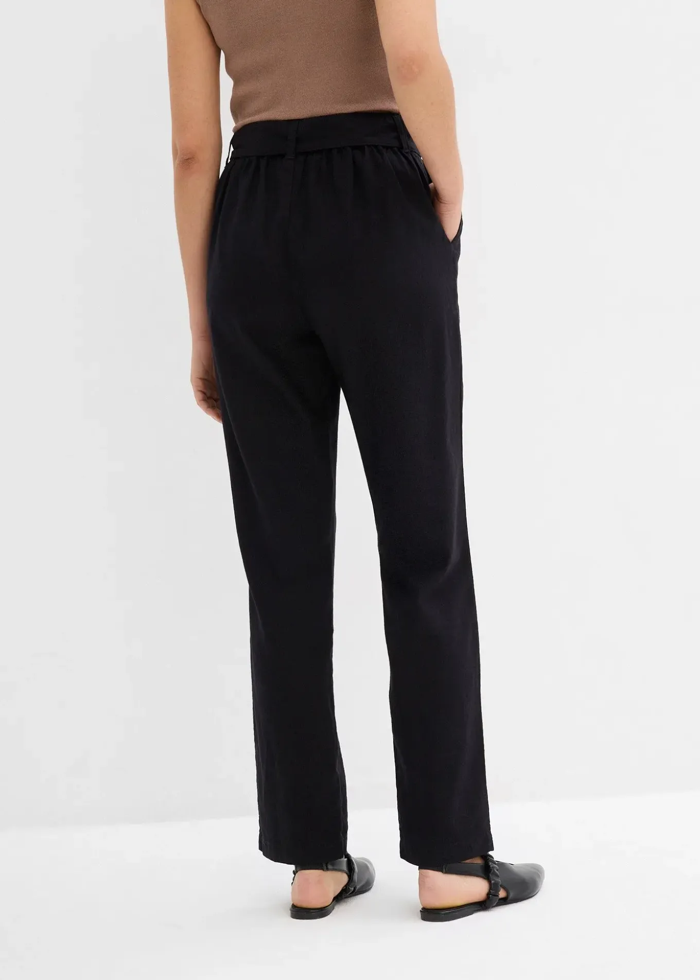 Pantalon léger à taille élastiquée