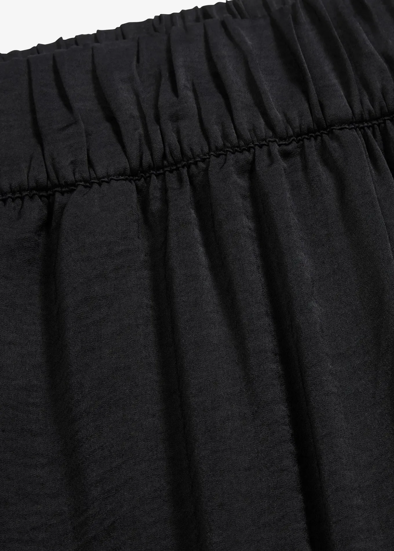 Pantalon palazzo léger et fluide, taille haute et confortable, long