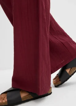 Pantalon texturé en viscose mélangée