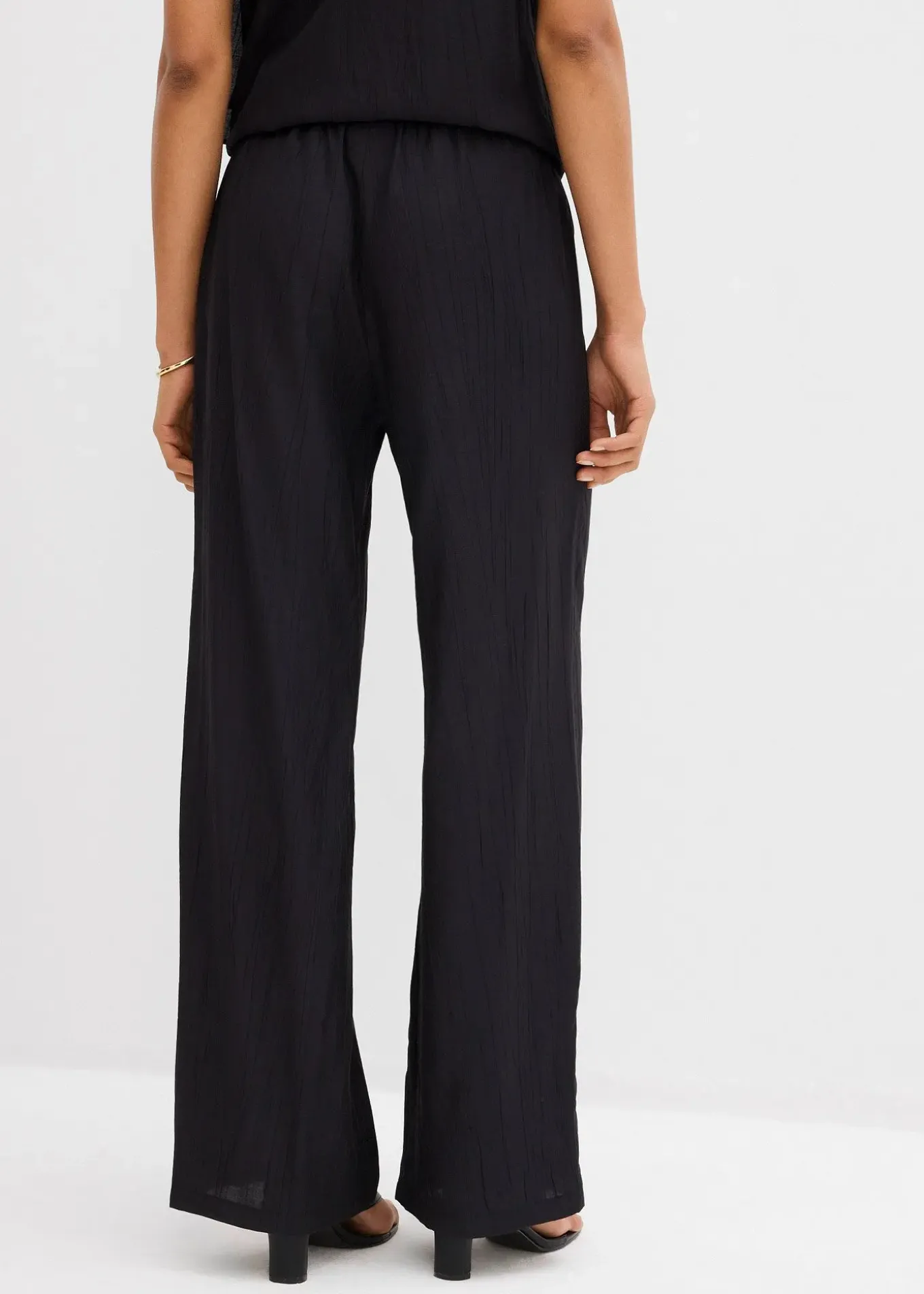 Pantalon texturé en viscose mélangée