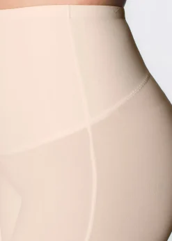 Panty sculptant, maintien modéré