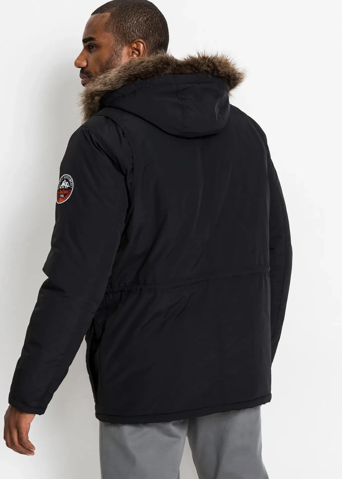 Parka d’hiver déperlante à capuche amovible