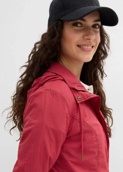 Parka très légère pour la mi-saison