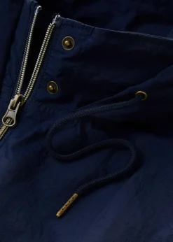 Parka très légère pour la mi-saison