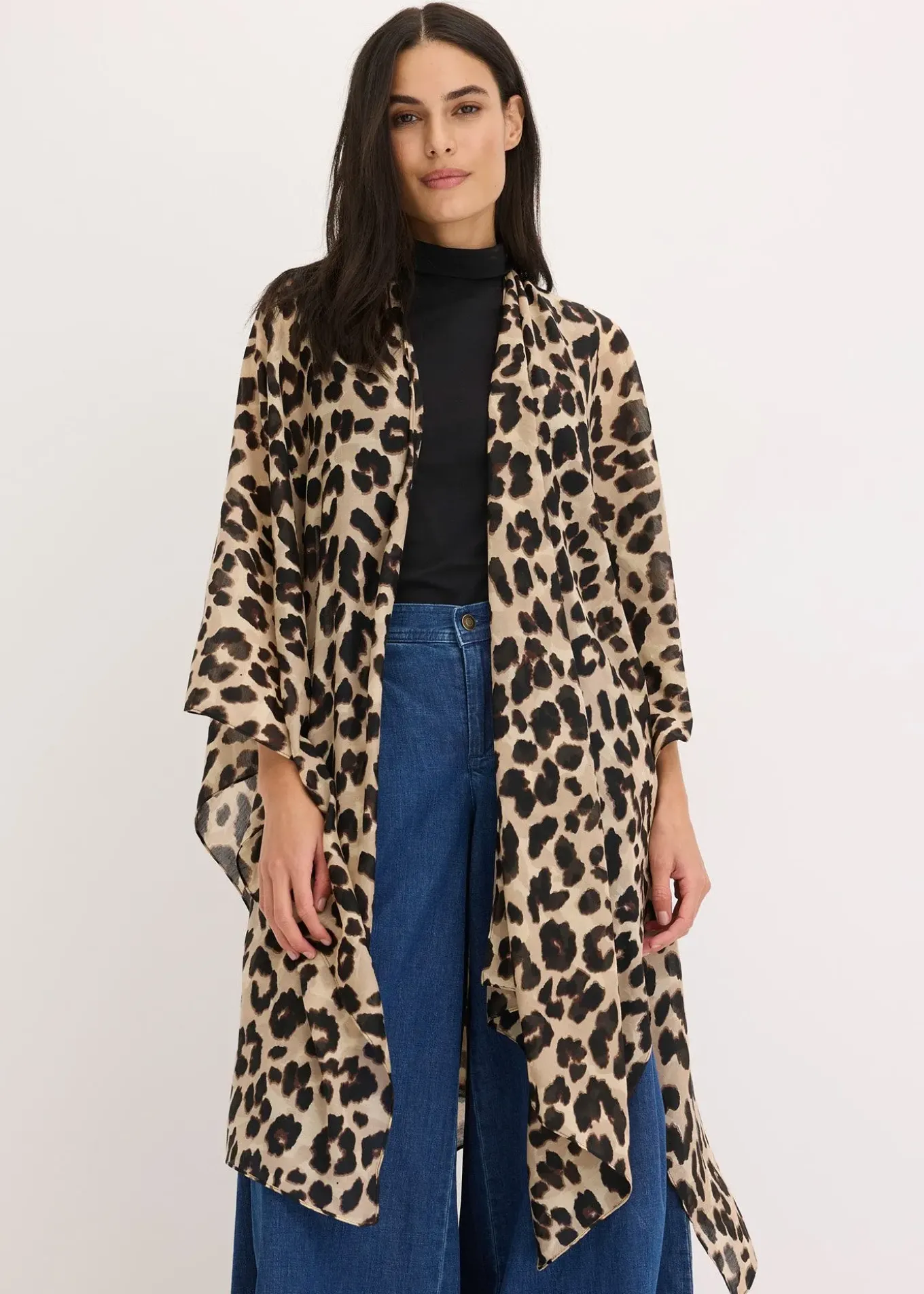 Poncho à motif léopard