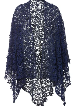 Poncho en dentelle au crochet