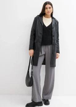 Pull à capuche et base asymétrique