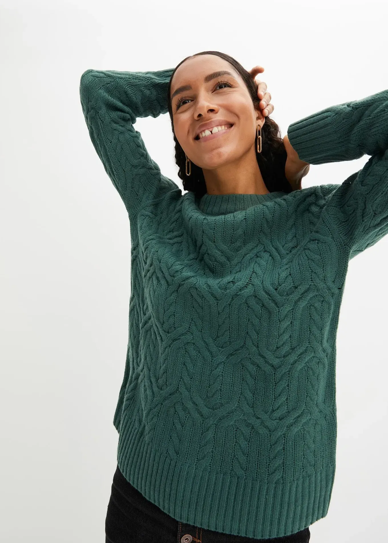 Pull à col rond avec motif torsadé