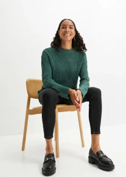 Pull à col rond avec motif torsadé