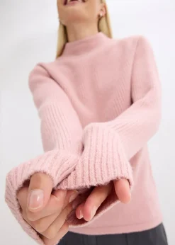 Pull à effet superposé