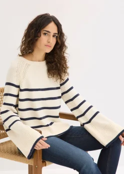 Pull à rayures contrastantes