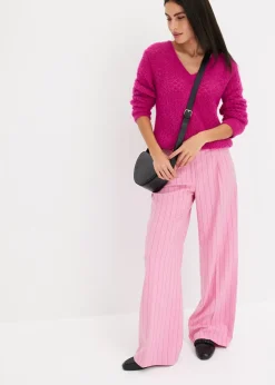 Pull ajouré avec fil peluche